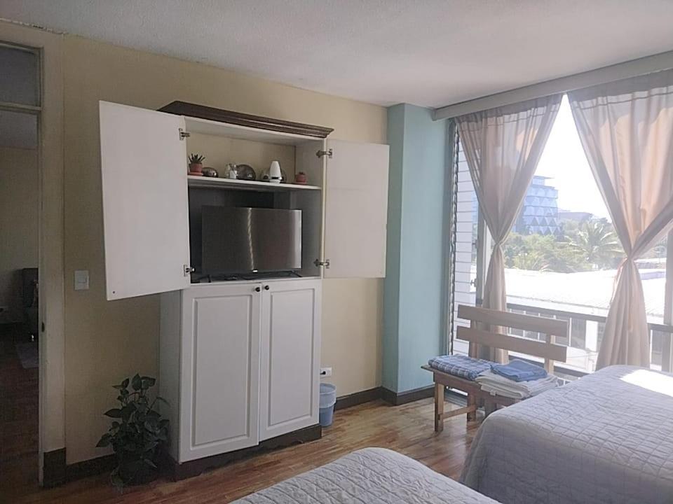 Apartamento 505 Cortijo Reforma Zona 9 Guatemala-Stad Buitenkant foto